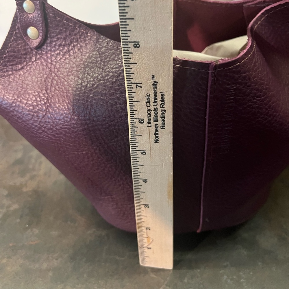 Chic Purple Leather Shoulder Bag
